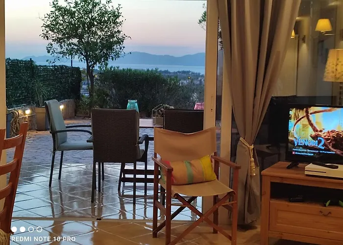 Andrew's Sunset View *