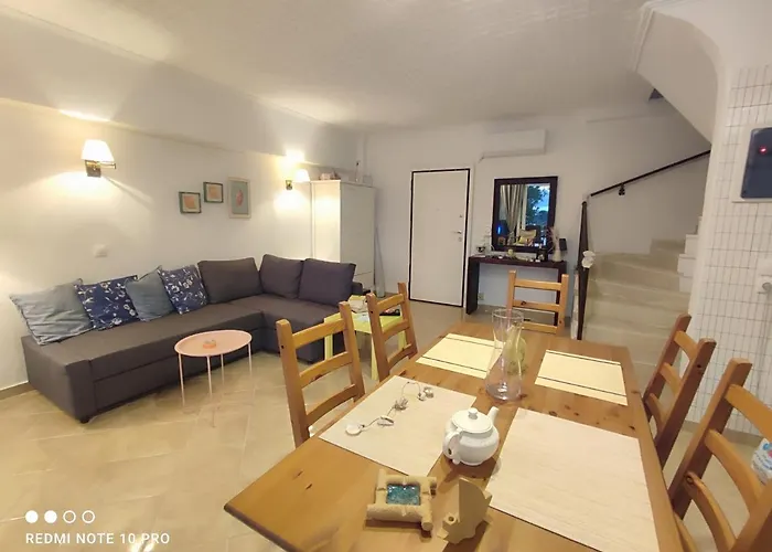 Andrew's Sunset View * Loutráki