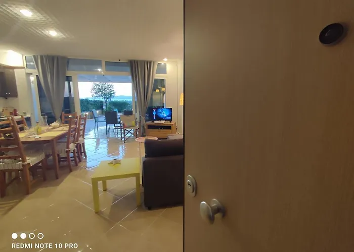 Andrew's Sunset View Apartment Loutraki (Corinthia)